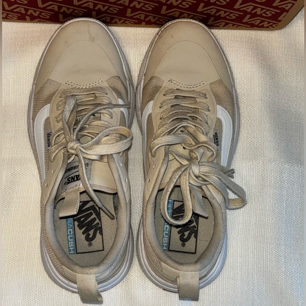 Vans Women's Vintage White Sneakers - Picture 5 of 8